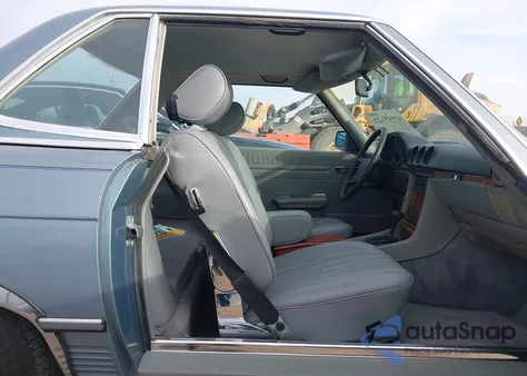 1985 Mercedes-Benz 380 Sl z USA, uszkodzony, nr VIN WDBBA45C8FA018263